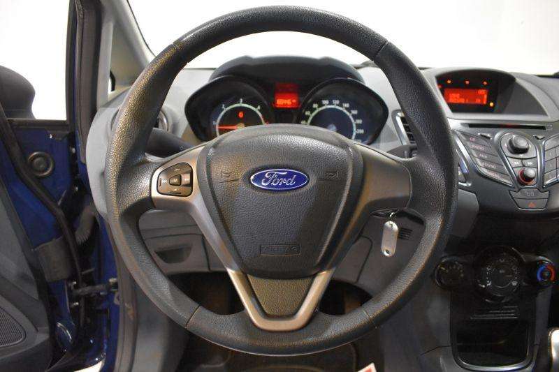 FORD FIESTA en Minoautos