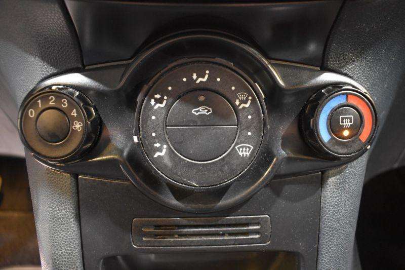 FORD FIESTA en Minoautos