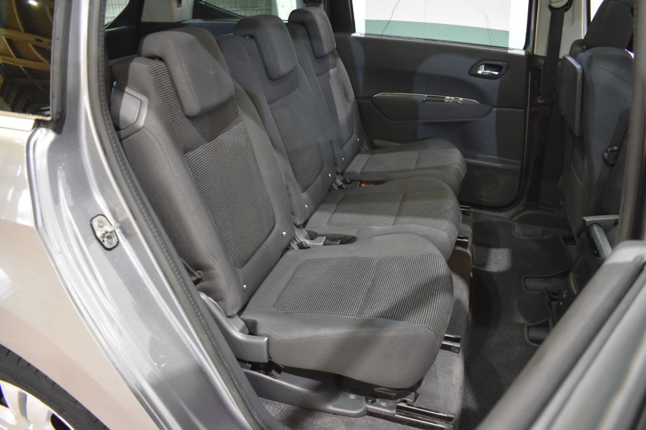 PEUGEOT 5008 en Minoautos
