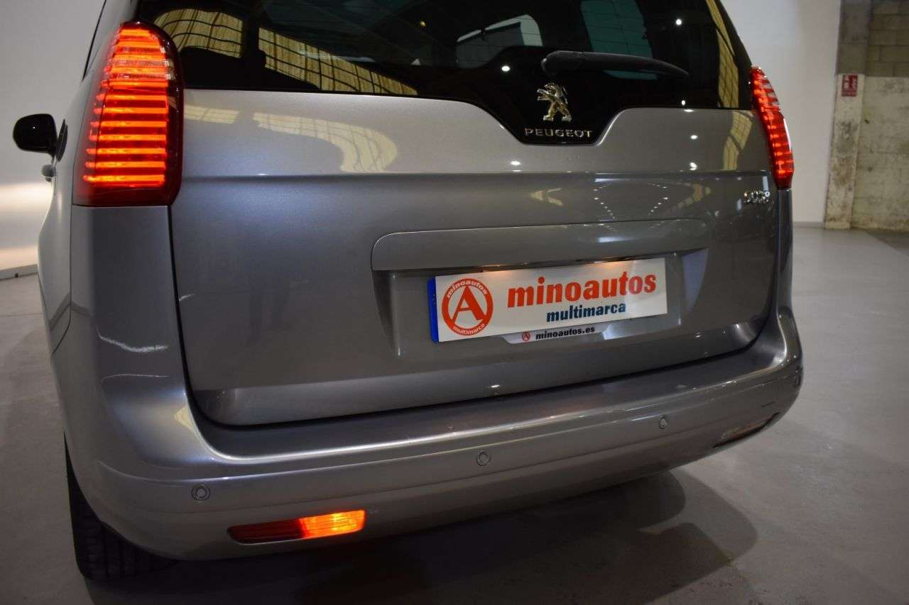 PEUGEOT 5008 en Minoautos