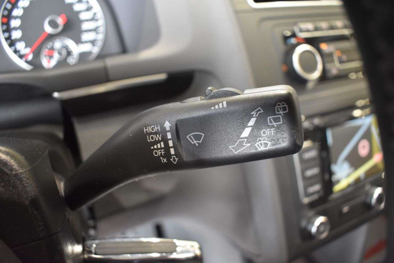 VW TOURAN en Minoautos