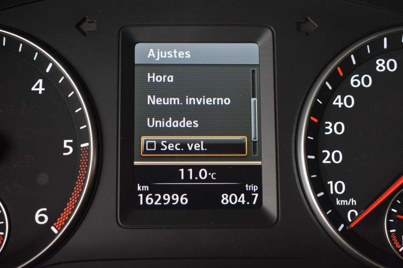 VW TOURAN en Minoautos