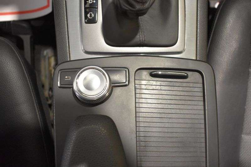 MERCEDES-BENZ CLASE C en Minoautos