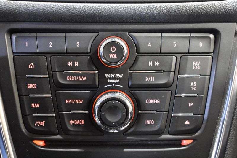 OPEL MOKKA en Minoautos