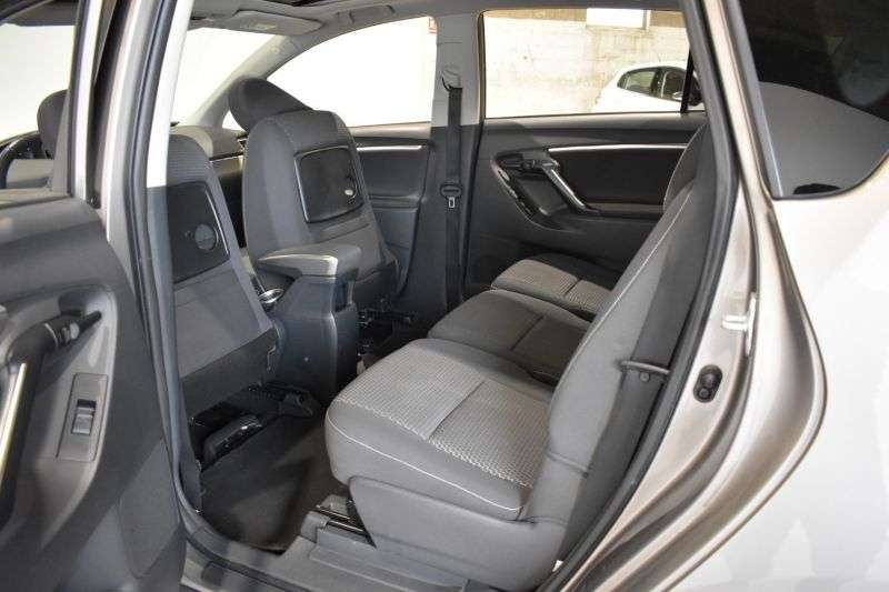 TOYOTA VERSO en Minoautos