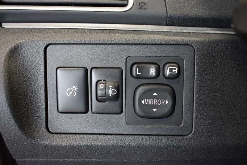 TOYOTA VERSO en Minoautos