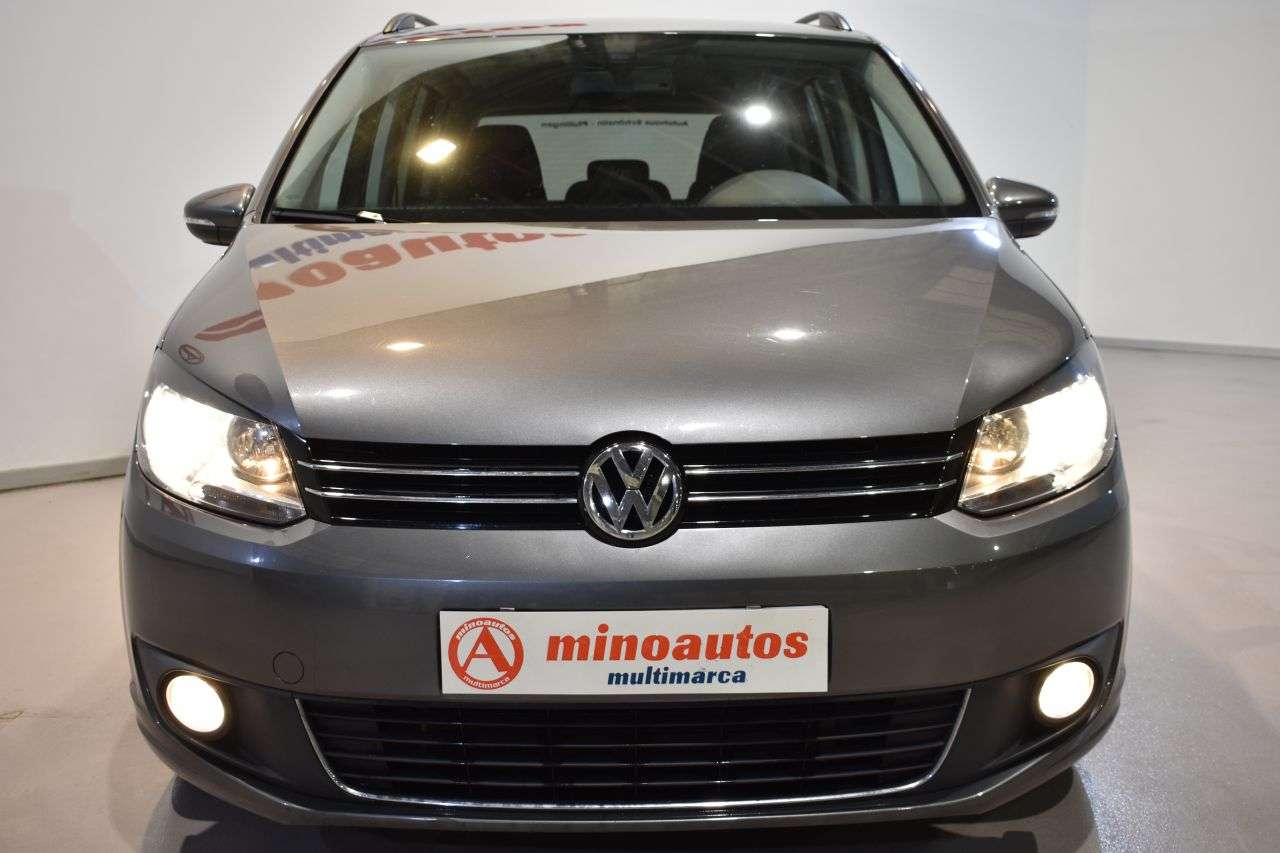VW TOURAN en Minoautos