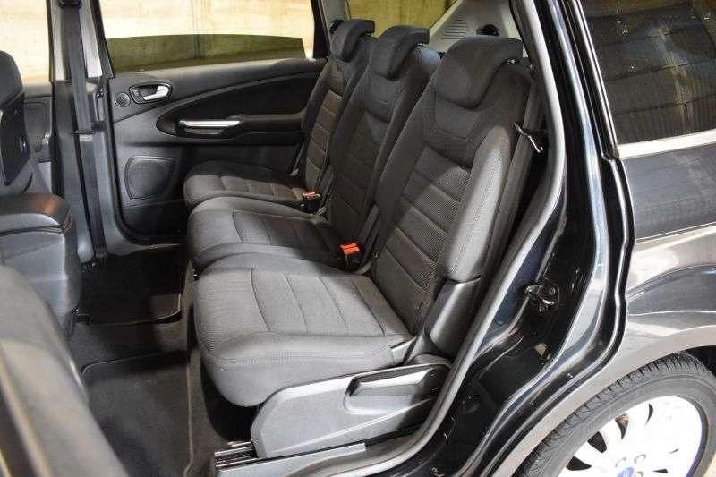 FORD S-MAX en Minoautos