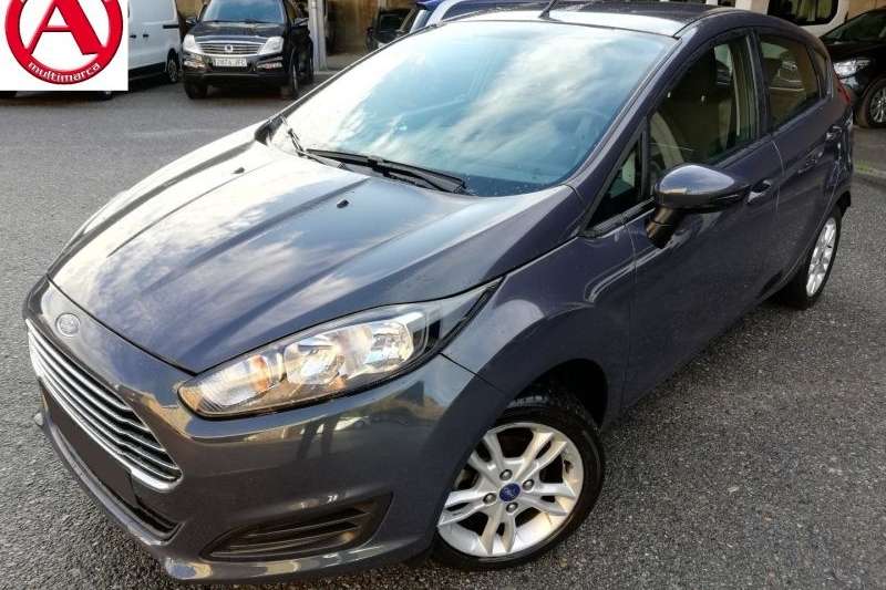 FORD FIESTA en Minoautos