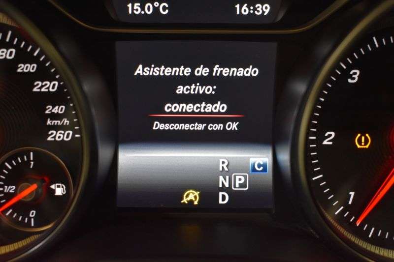 MERCEDES-BENZ CLASE CLA en Minoautos