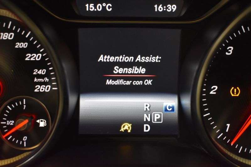 MERCEDES-BENZ CLASE CLA en Minoautos