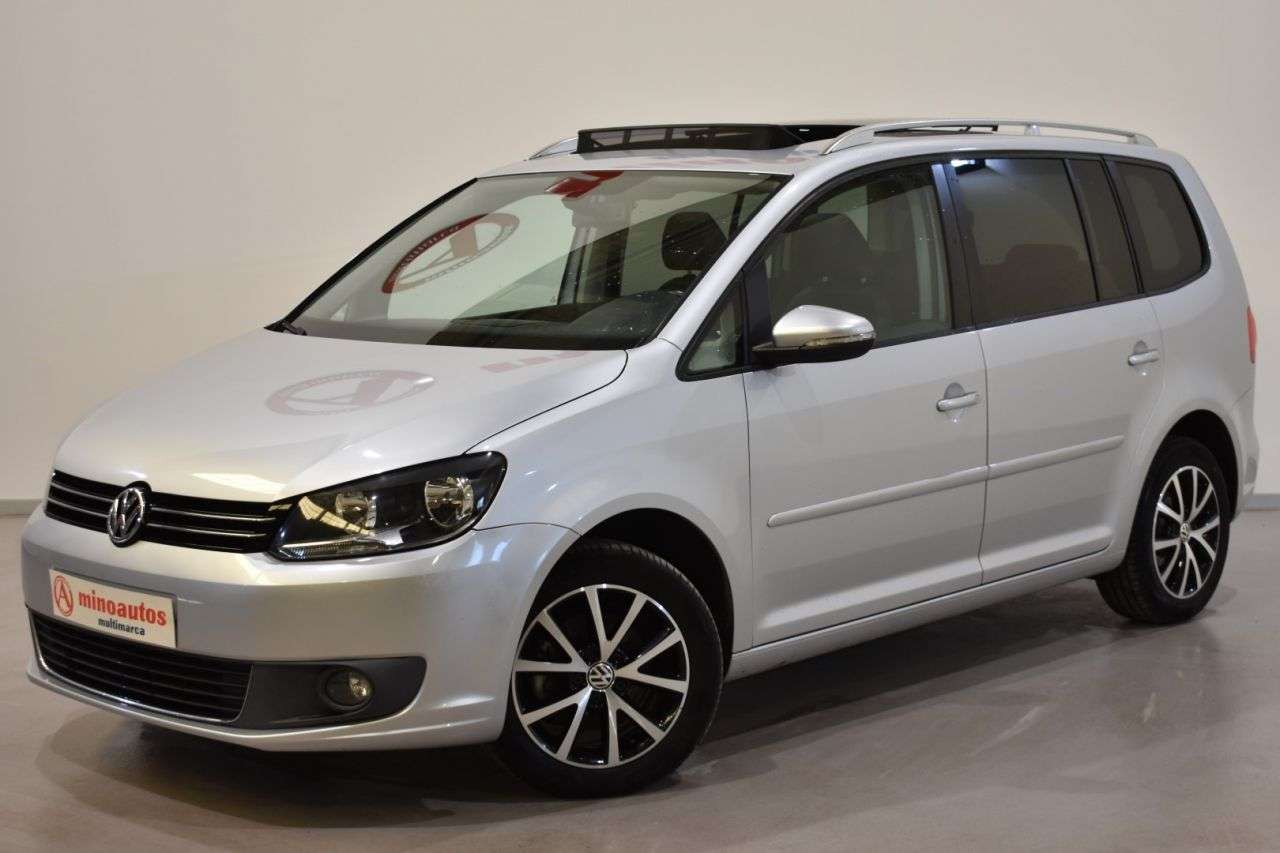 VW TOURAN en Minoautos