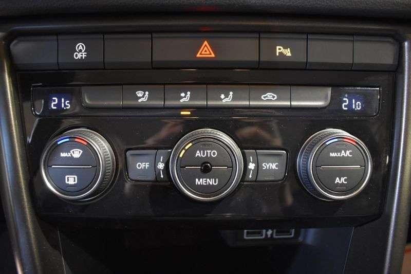 VW T-ROC en Minoautos