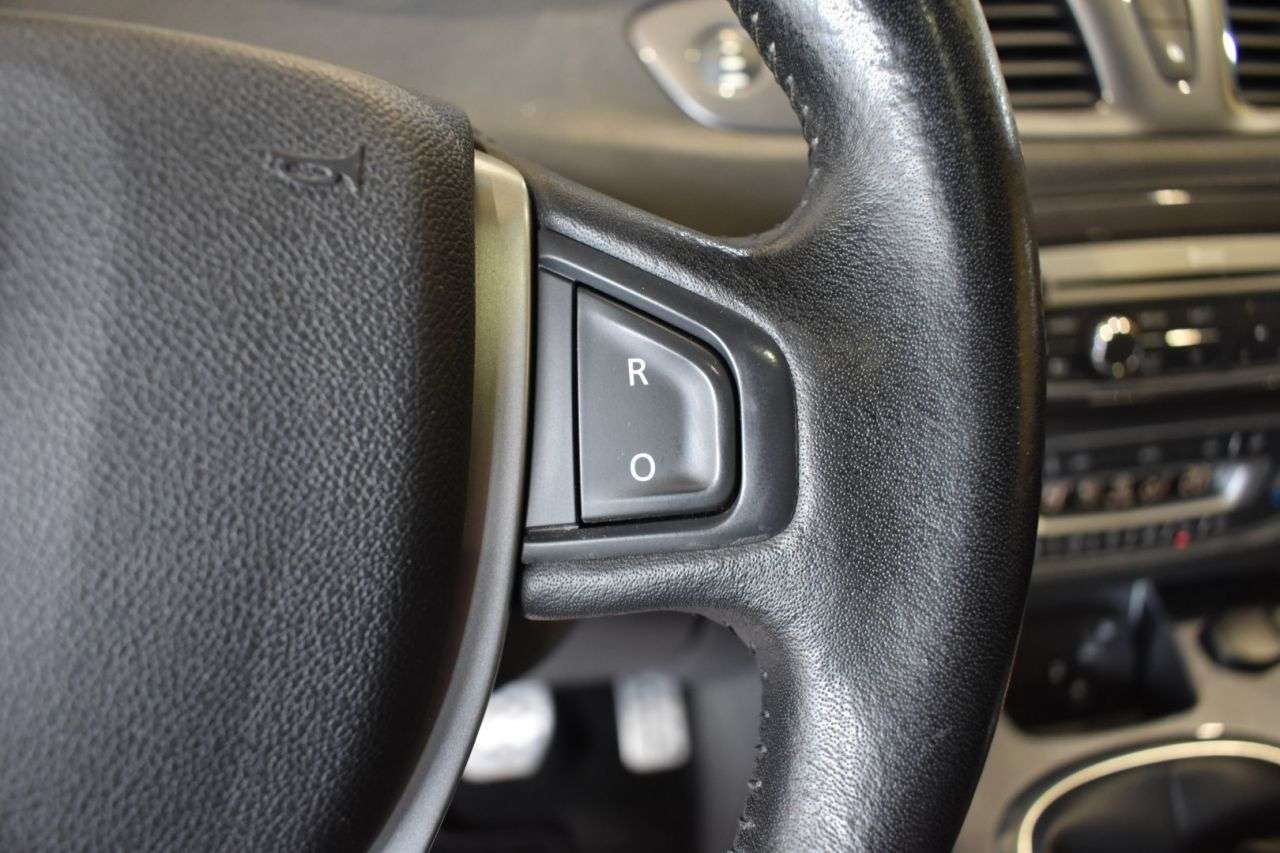 RENAULT SCENIC en Minoautos