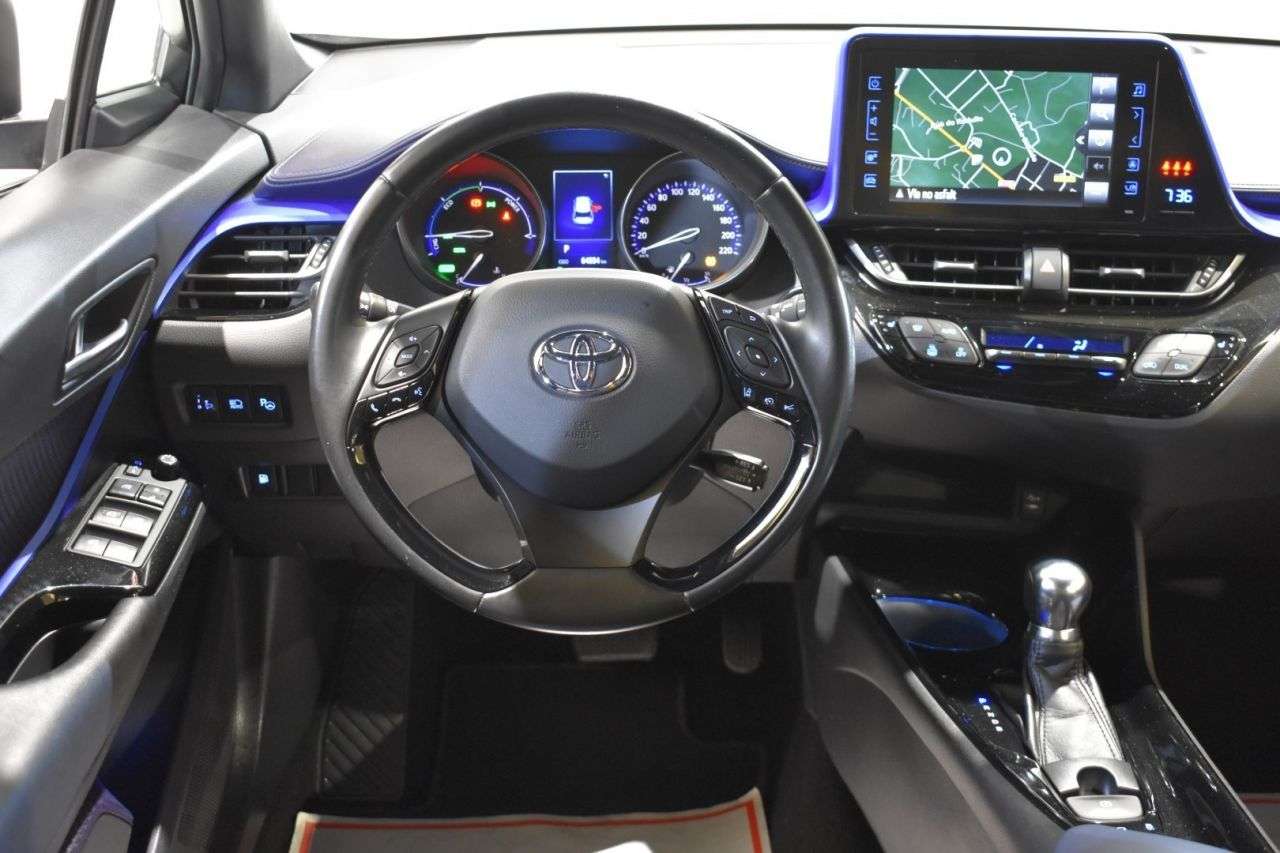 TOYOTA C-HR en Minoautos