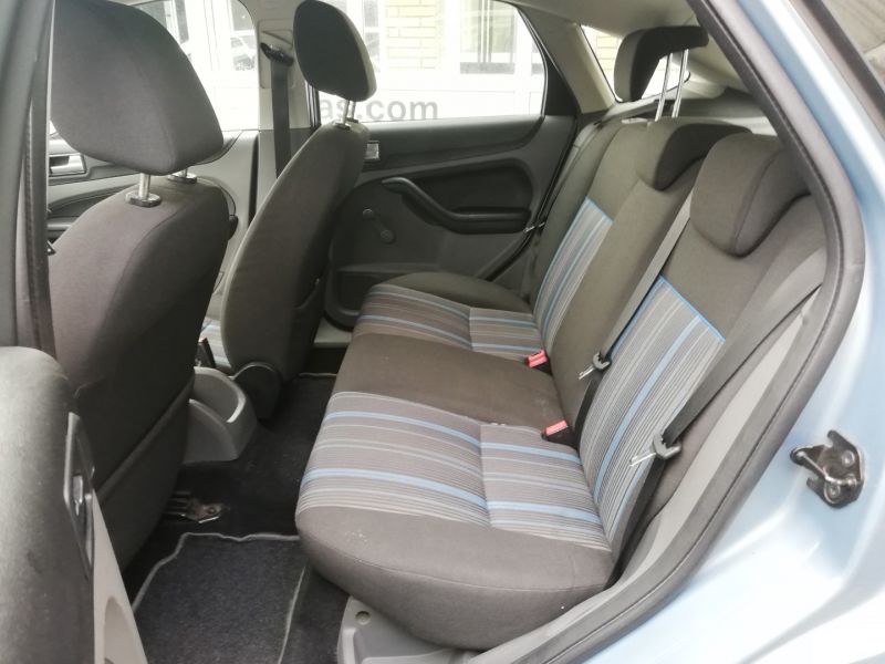 FORD FOCUS en Minoautos