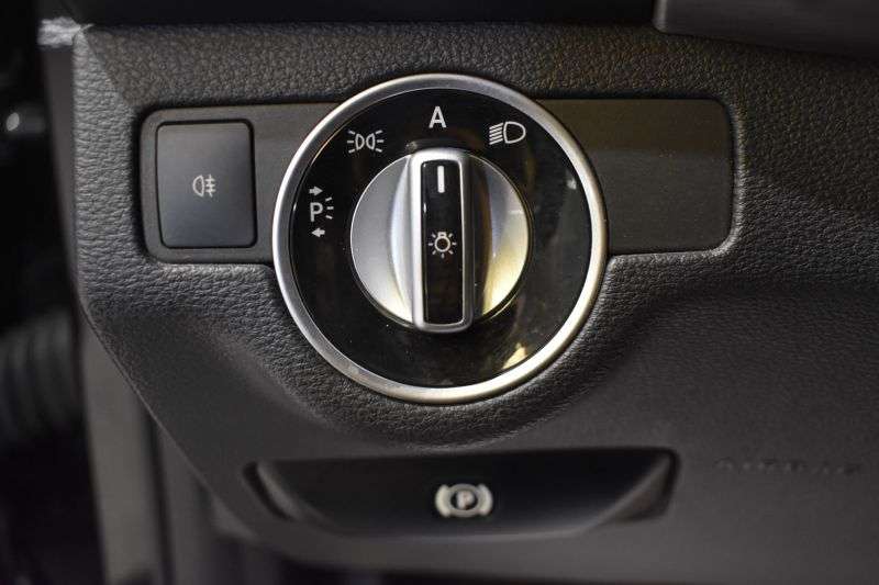 MERCEDES-BENZ CLASE GLK en Minoautos