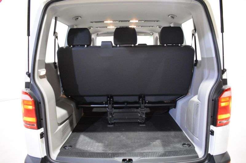 VW CARAVELLE en Minoautos