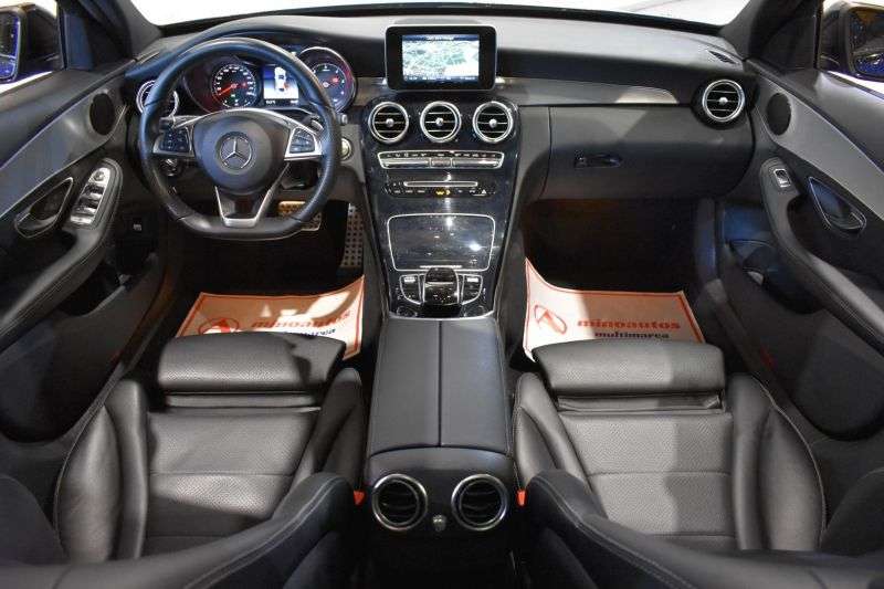 MERCEDES-BENZ CLASE C en Minoautos