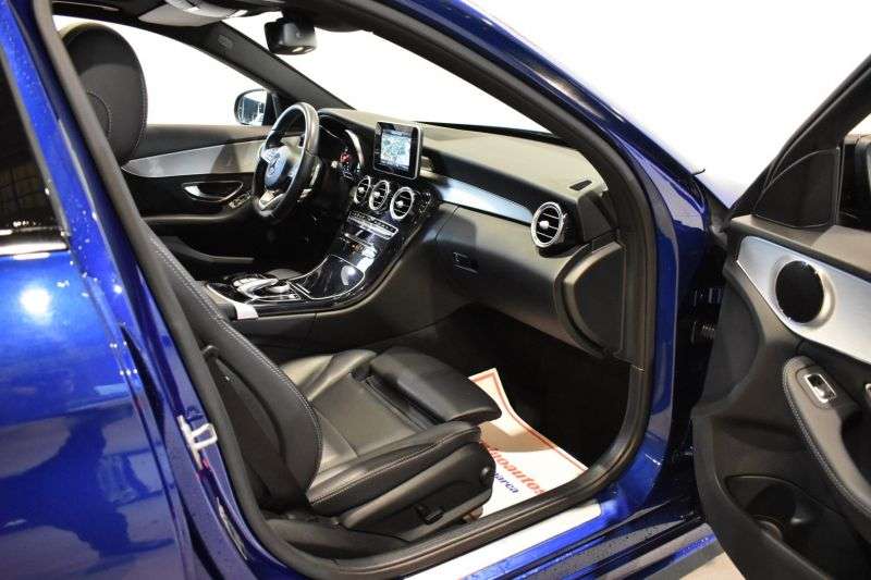 MERCEDES-BENZ CLASE C en Minoautos