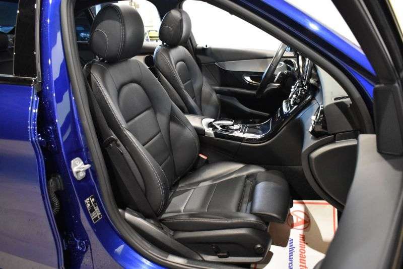 MERCEDES-BENZ CLASE C en Minoautos