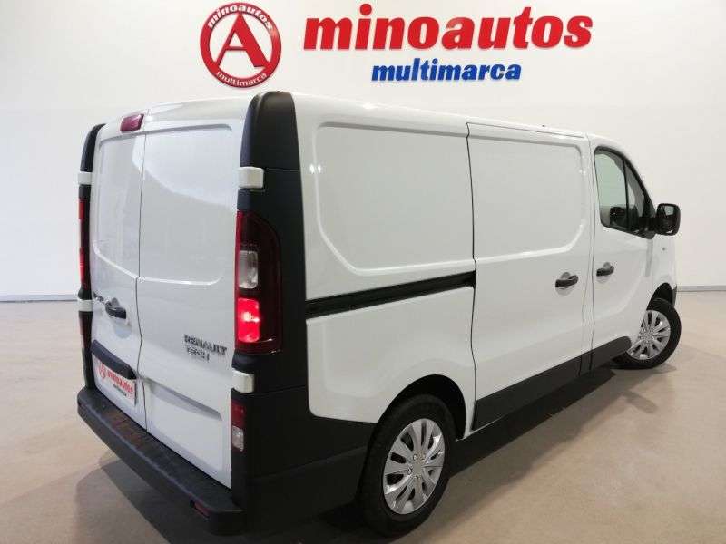 RENAULT TRAFIC en Minoautos