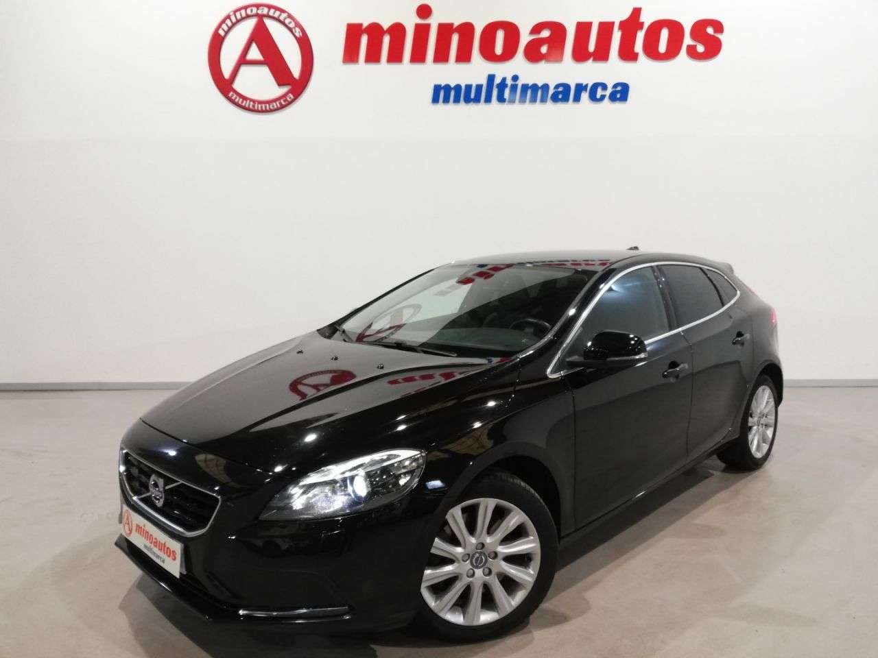 VOLVO V40 en Minoautos