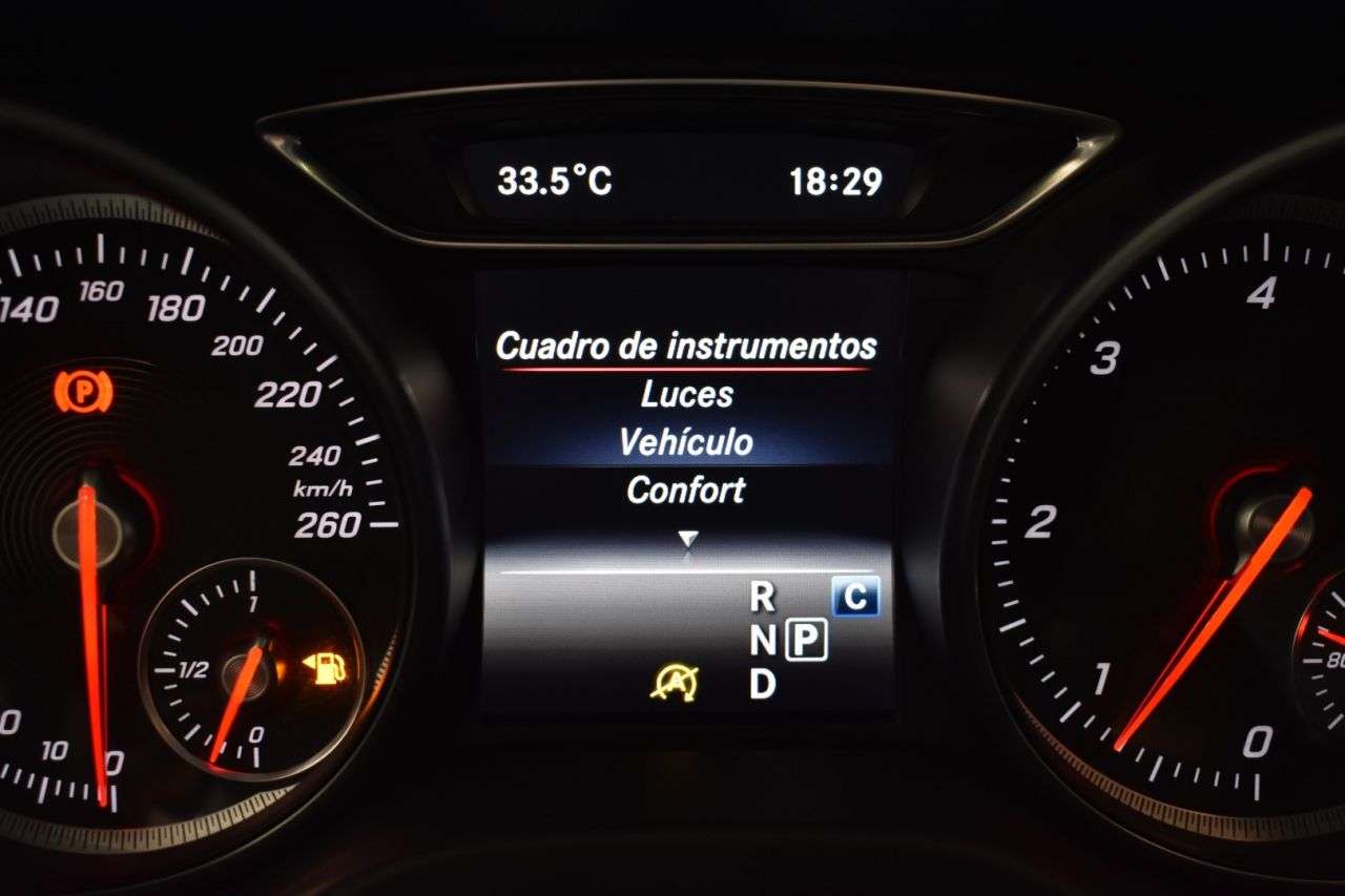 MERCEDES-BENZ CLASE CLA en Minoautos