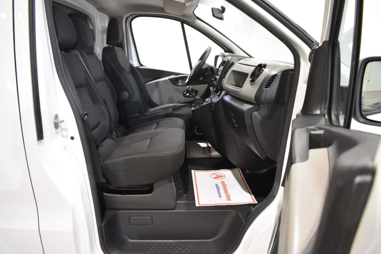 RENAULT TRAFIC en Minoautos