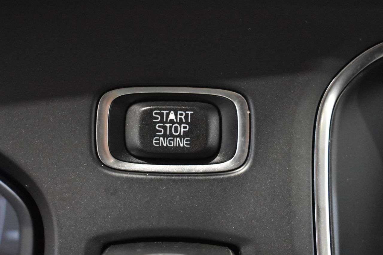 VOLVO V40 en Minoautos