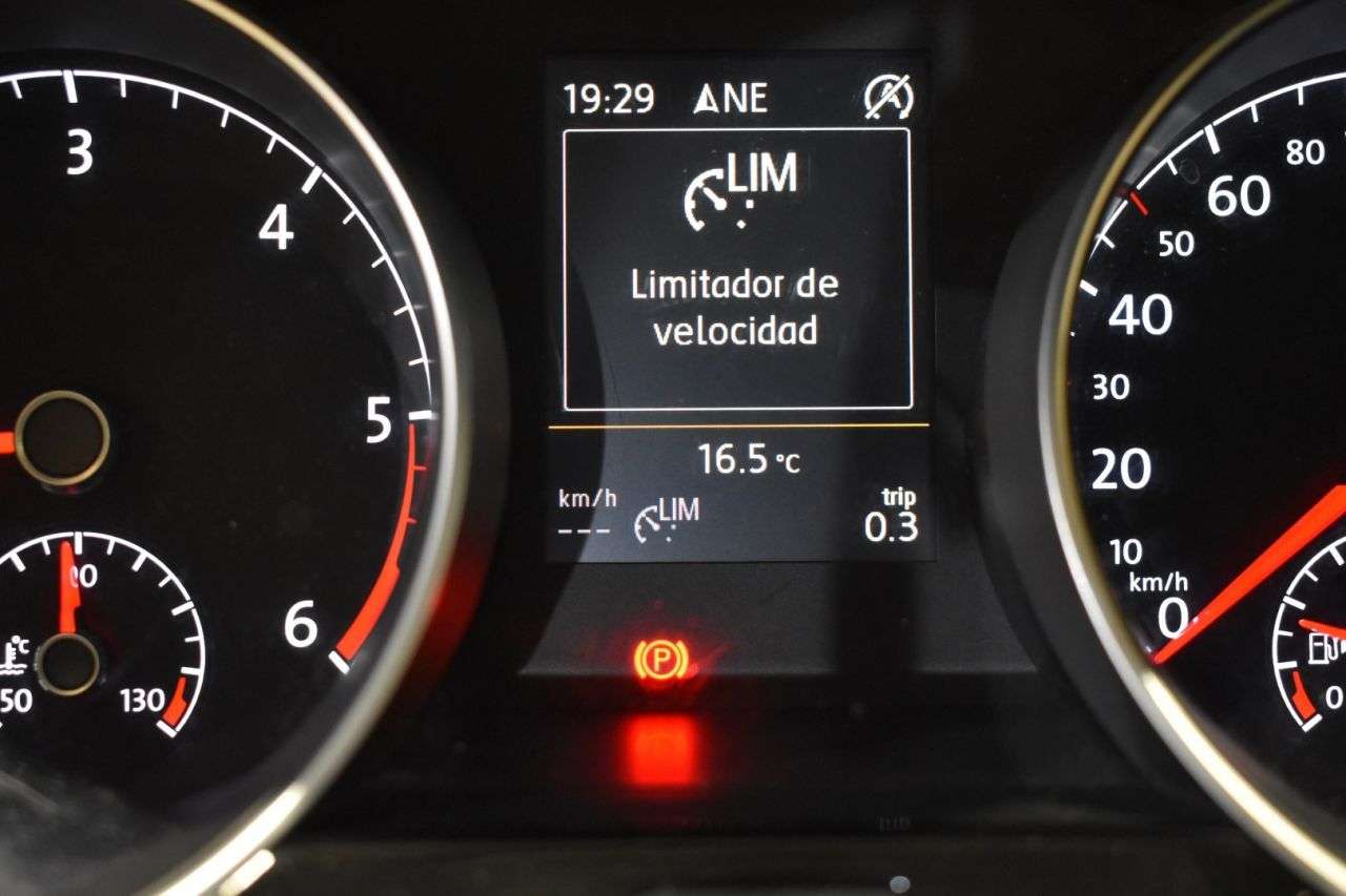 VW TOURAN en Minoautos