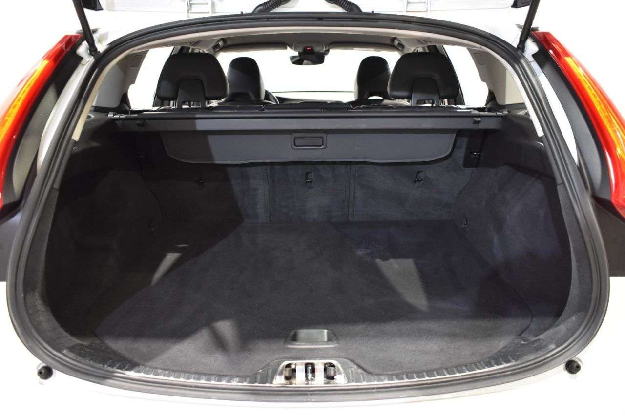 VOLVO V60 CROSS COUNTRY en Minoautos