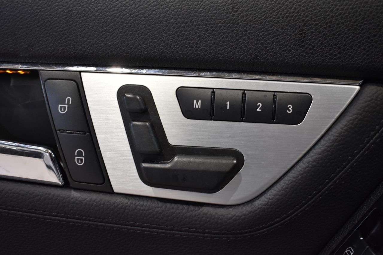 MERCEDES-BENZ CLASE C en Minoautos