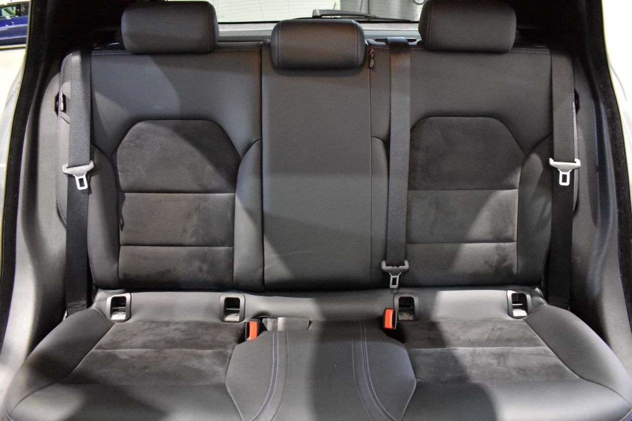 INFINITI Q30 en Minoautos