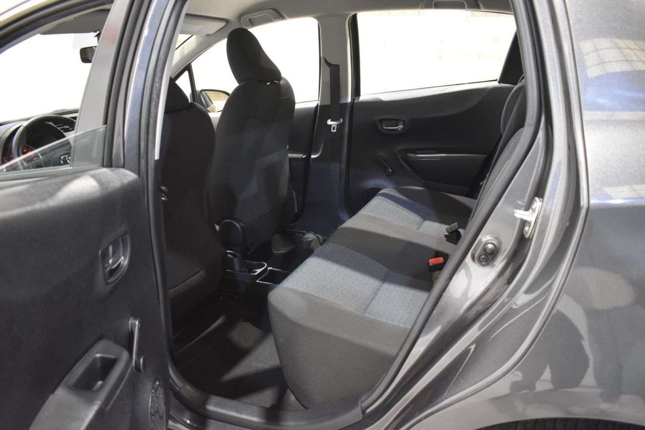 TOYOTA YARIS en Minoautos