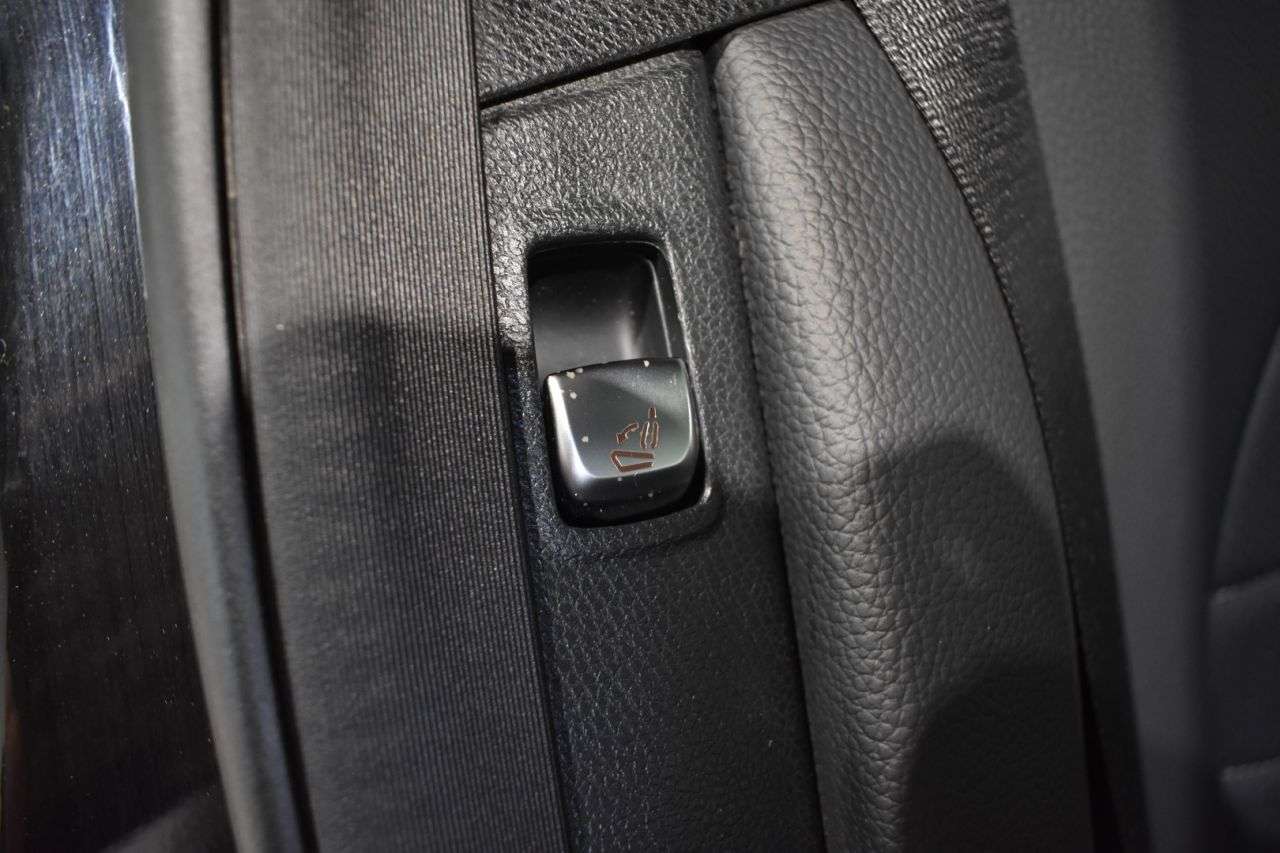 MERCEDES-BENZ CLASE C en Minoautos