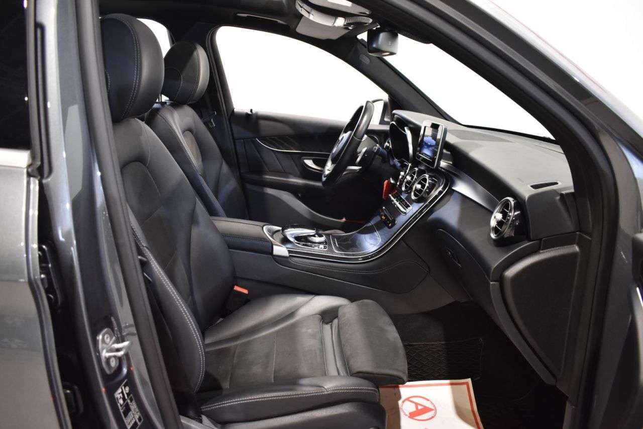 MERCEDES-BENZ CLASE GLC en Minoautos