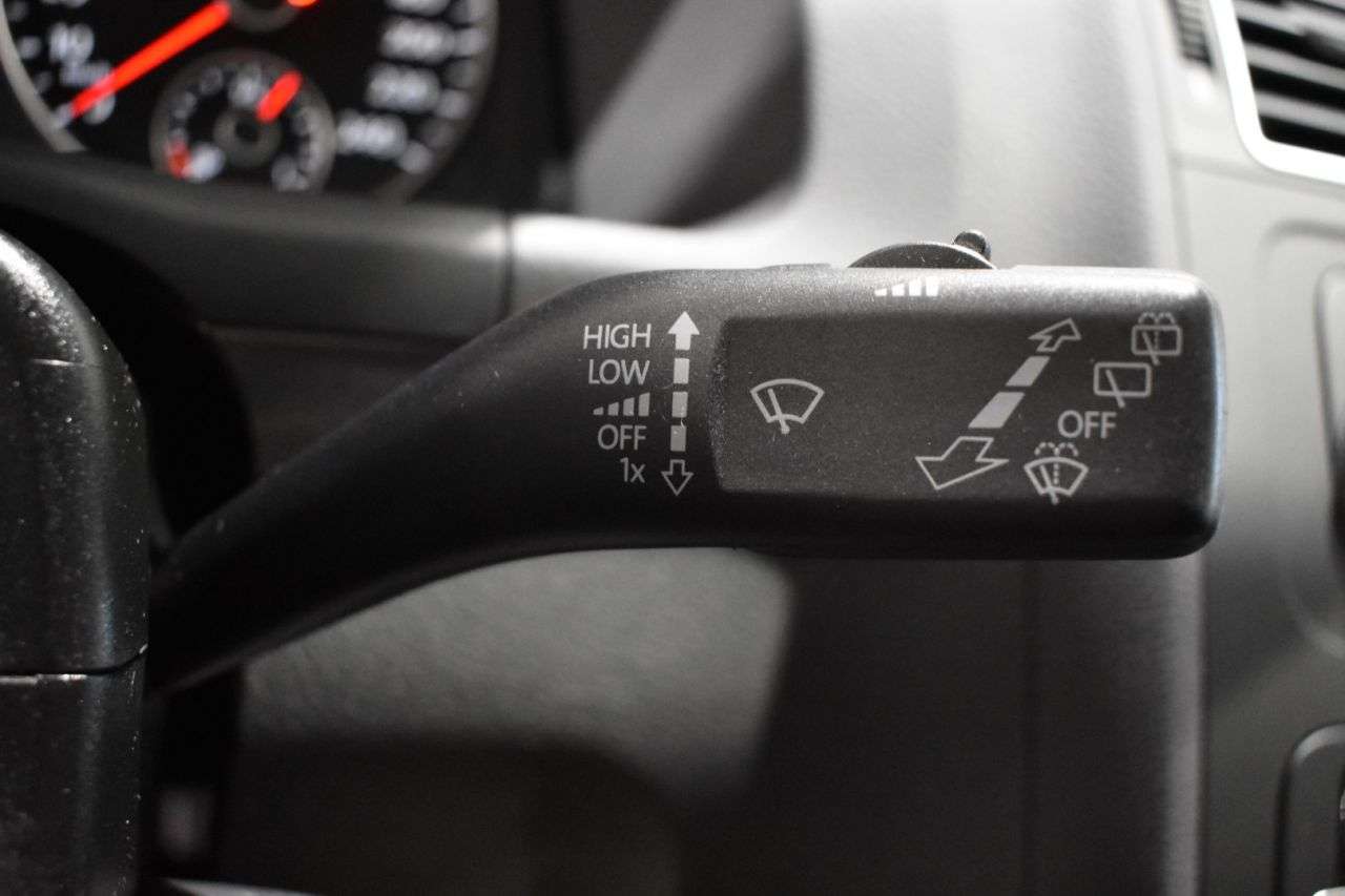 VW TOURAN en Minoautos