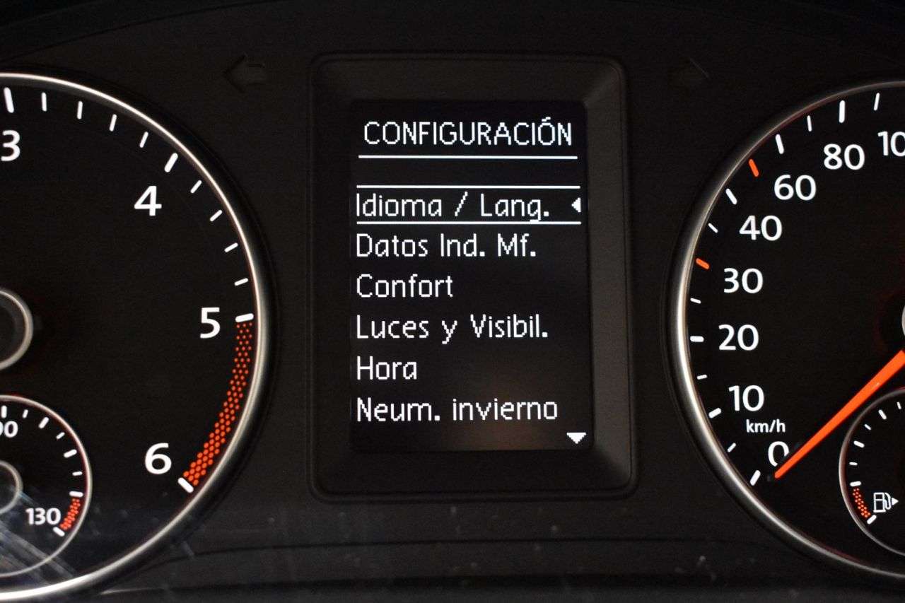 VW TOURAN en Minoautos