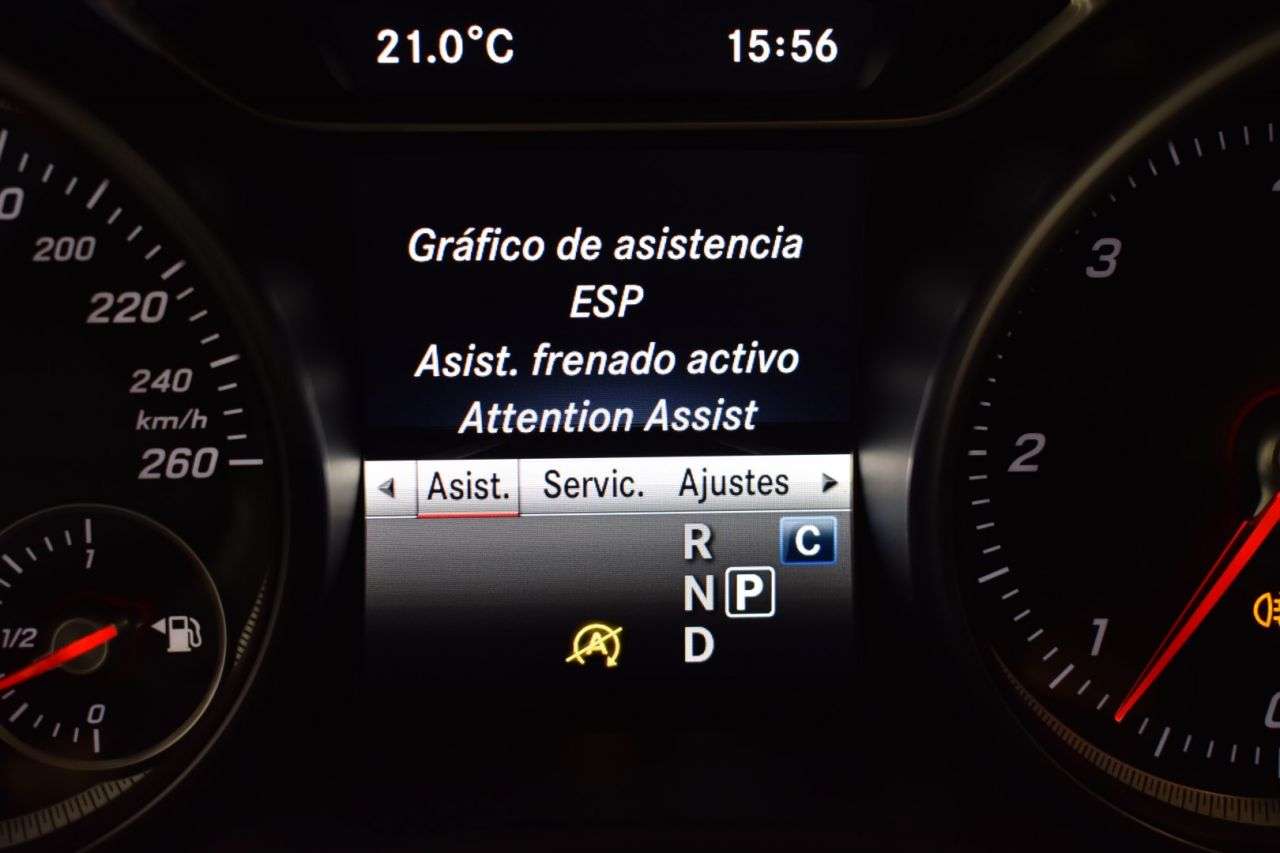 MERCEDES-BENZ CLASE CLA en Minoautos