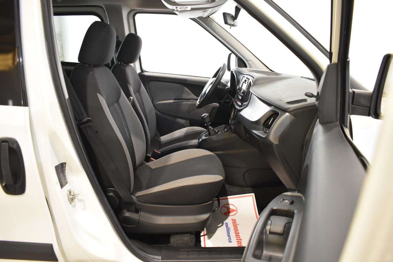 FIAT DOBLO en Minoautos