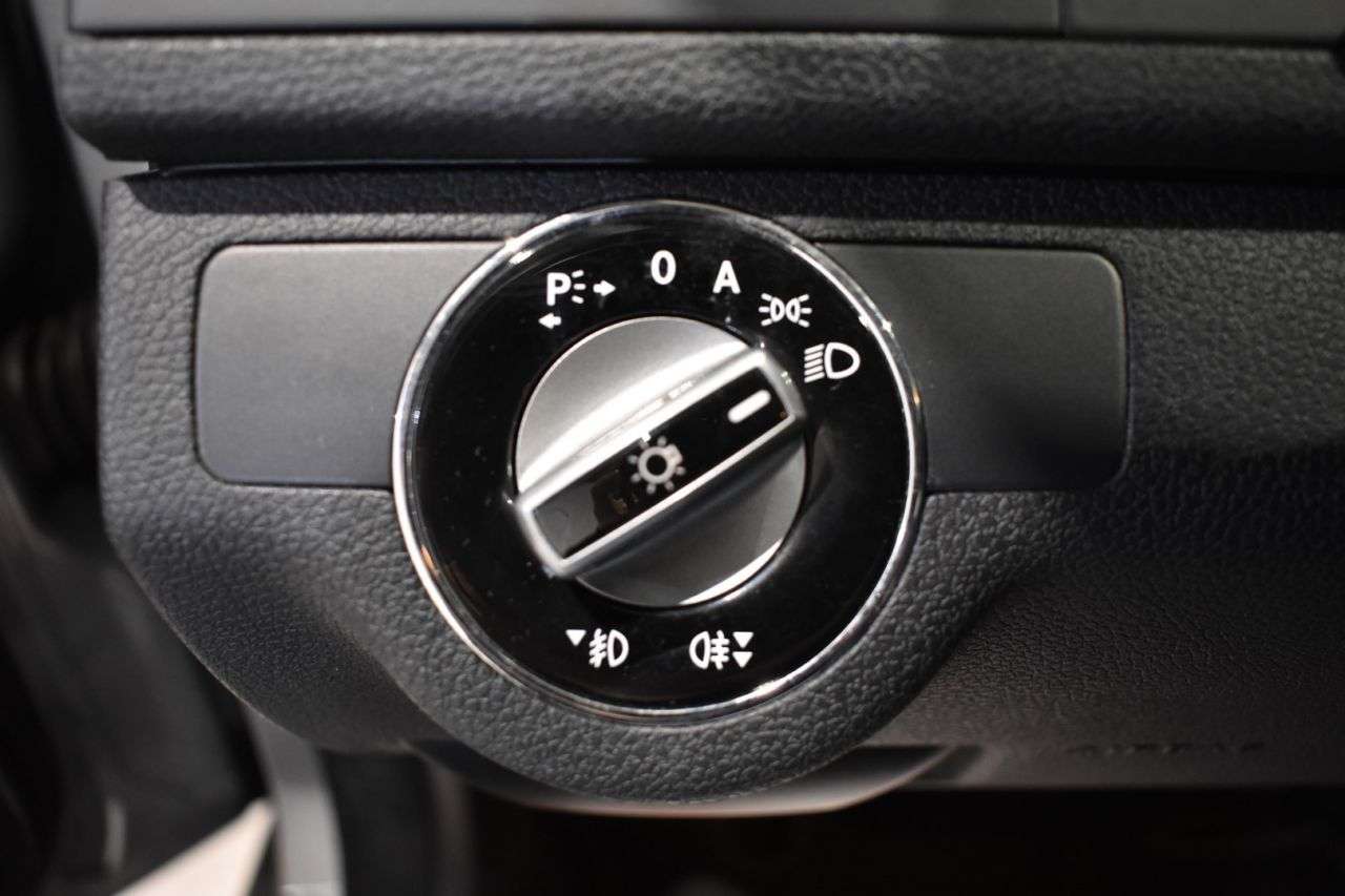 MERCEDES-BENZ CLASE C en Minoautos