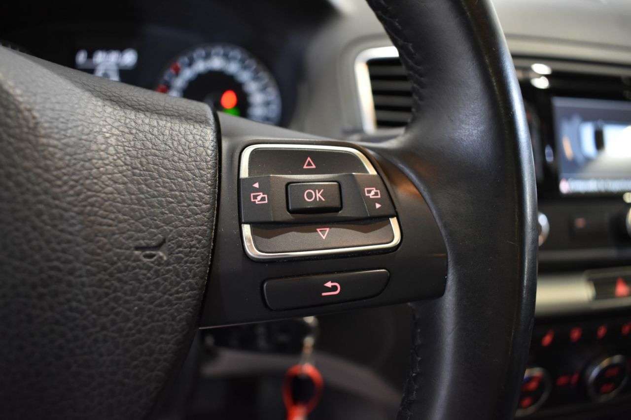 VW SHARAN en Minoautos