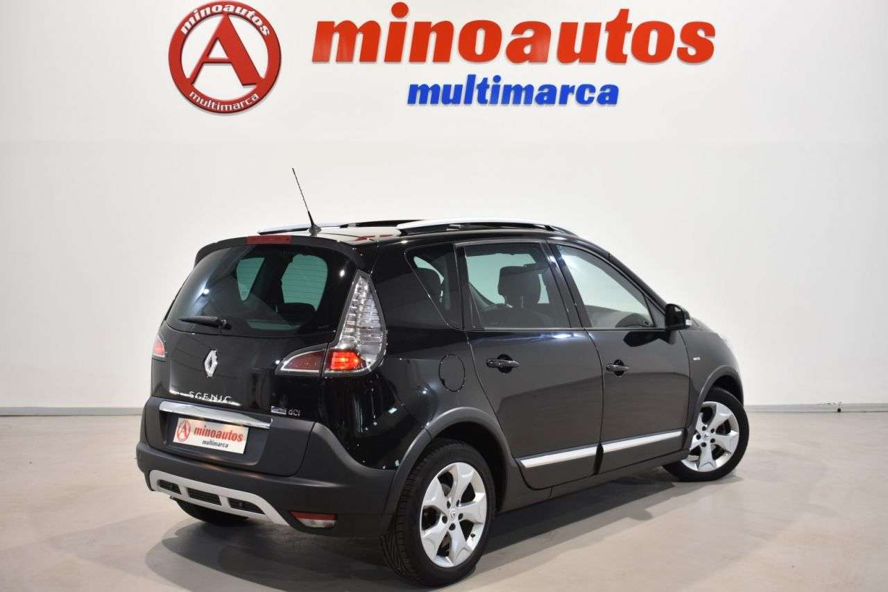 RENAULT SCENIC en Minoautos