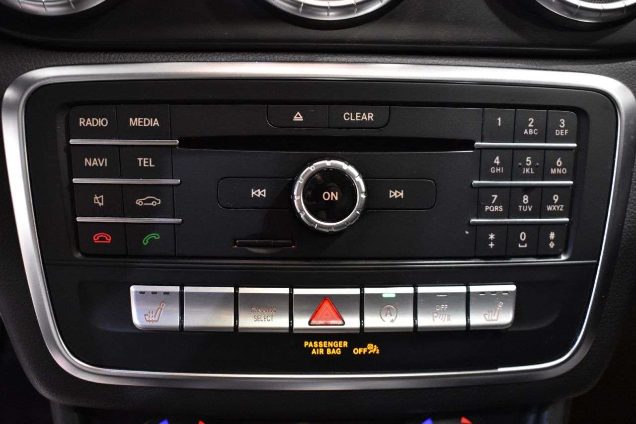 MERCEDES-BENZ CLA en Minoautos