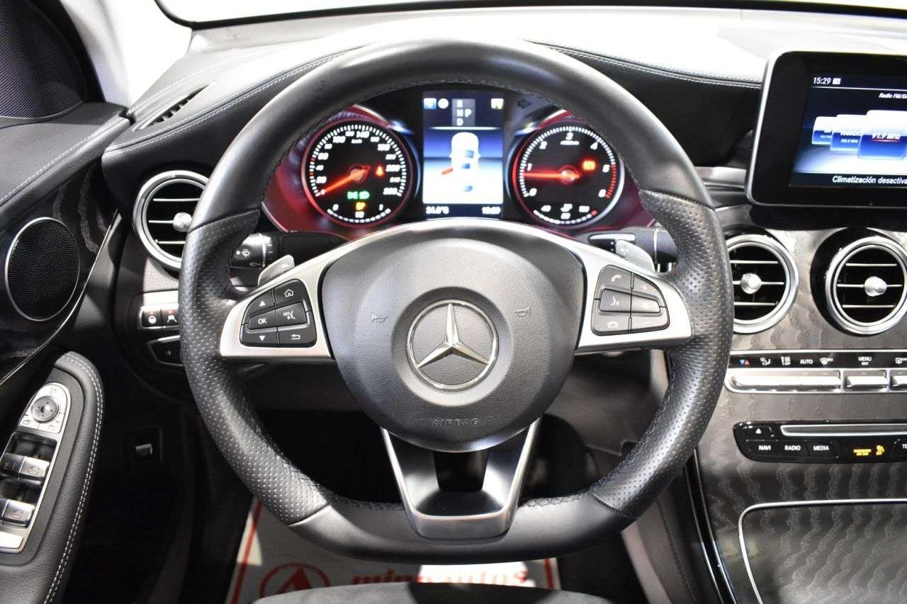MERCEDES-BENZ GLC COUP� en Minoautos