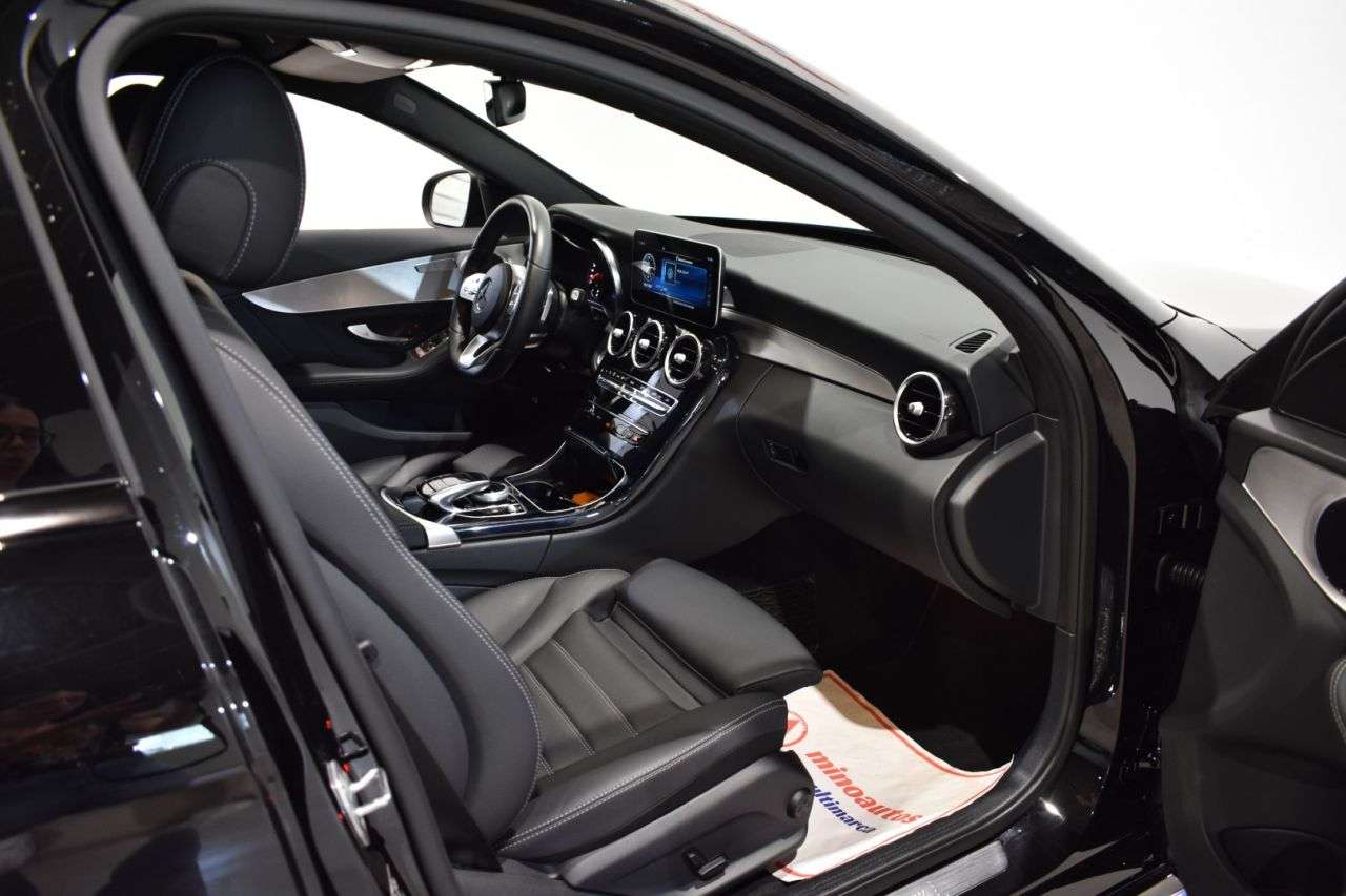 MERCEDES-BENZ CLASE C en Minoautos