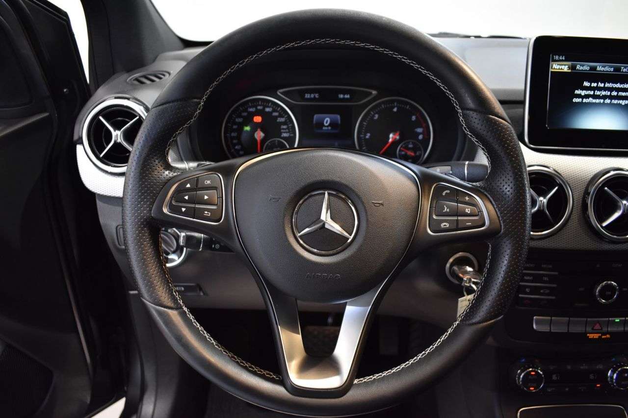 MERCEDES-BENZ CLASE B en Minoautos