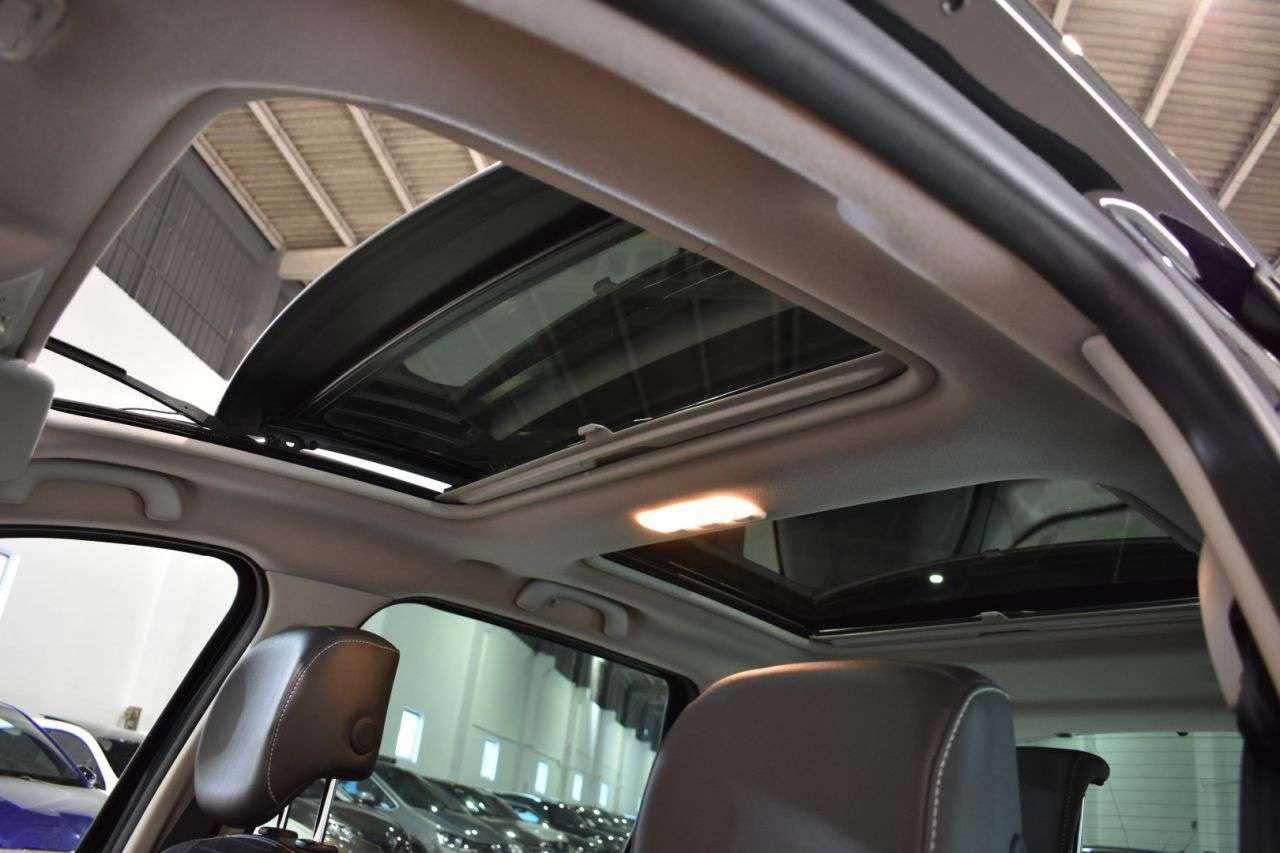 RENAULT SCENIC en Minoautos