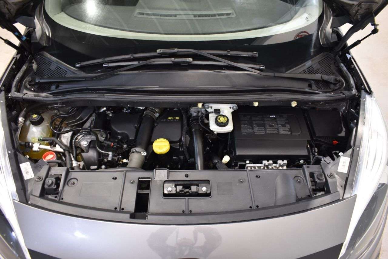 RENAULT SCENIC en Minoautos